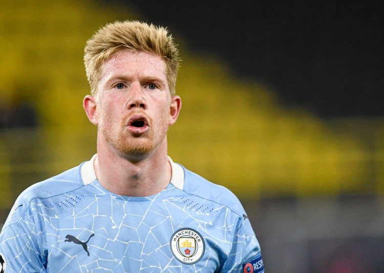 记者：由于格雷茨卡的未来不明朗，拜仁将巴莱巴加入引援清单