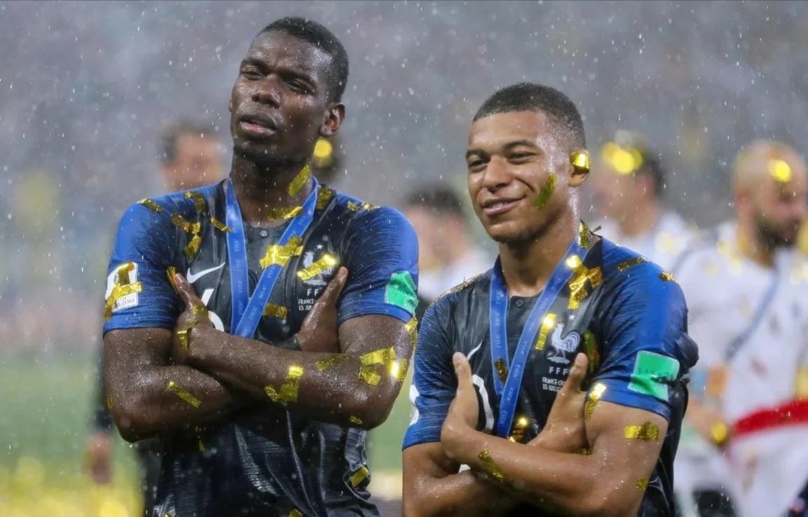 官方：刘殿座当选2025赛季中超最佳守门员，本赛季中超实现10次零封（官方宣布：刘殿座荣膺2025赛季中超最佳门将，本季斩获10场零封）