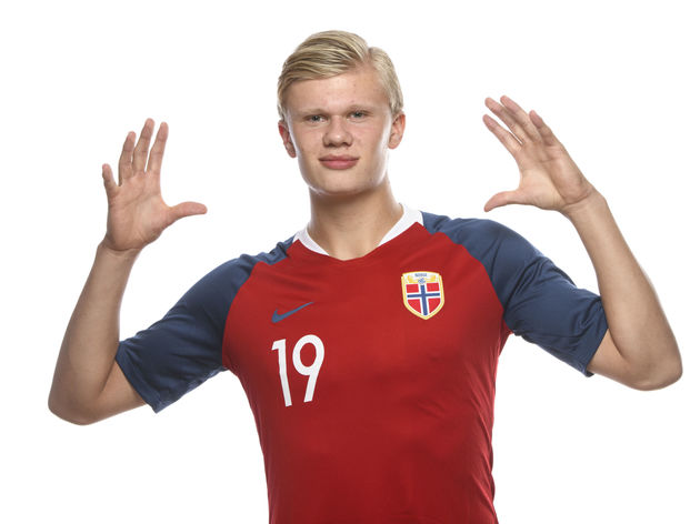 卡恩：近13个赛季德甲拜仁12次夺冠，从长远看这是不健康的（卡恩：拜仁近13季12冠，长期一家独大不利德甲健康）