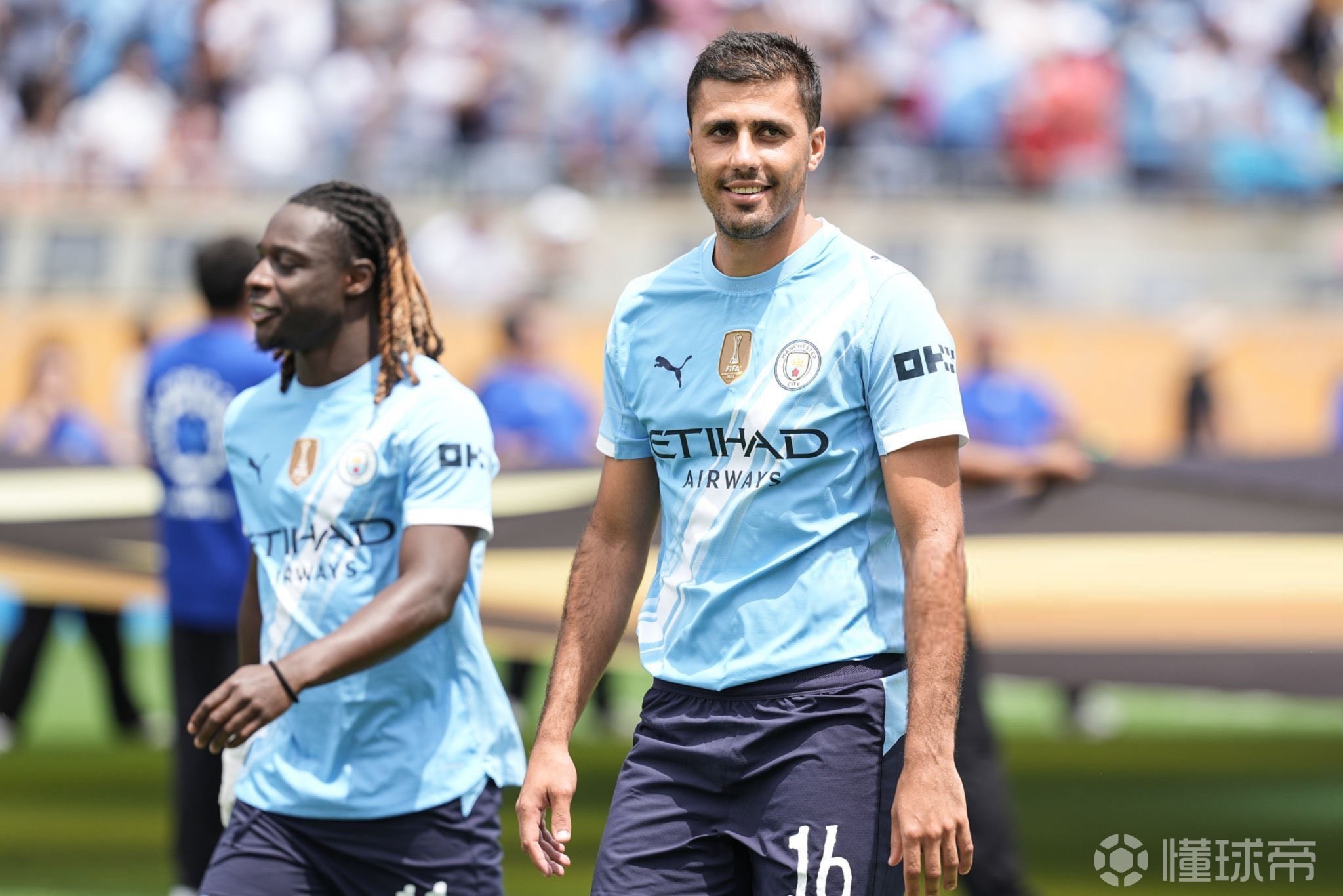 成都1-2不敌河南无缘夺冠，赛后官微大量球迷留言表示失望