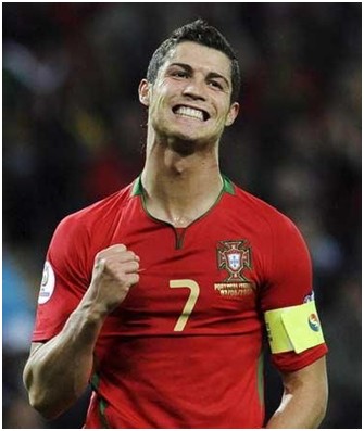 半场战报：萨索洛1-1比萨，马蒂奇建功，恩佐拉点射