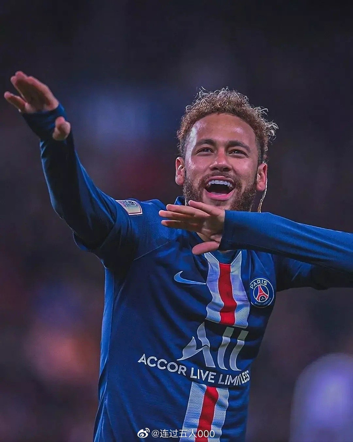 维拉10轮9胜升至第二，上次取得如此战绩还是1919年