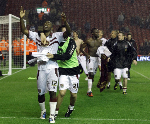 内马尔能在17分钟帽子戏法，就能带巴西队争世界杯，安帅考虑一下