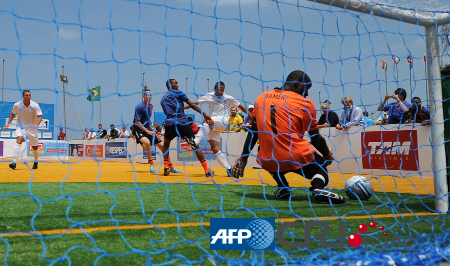 世俱杯金靴赔率：姆巴佩1赔5.5居首 哈兰德紧追（世俱杯金靴赔率出炉：姆巴佩以1赔5.5领跑，哈兰德紧随其后）