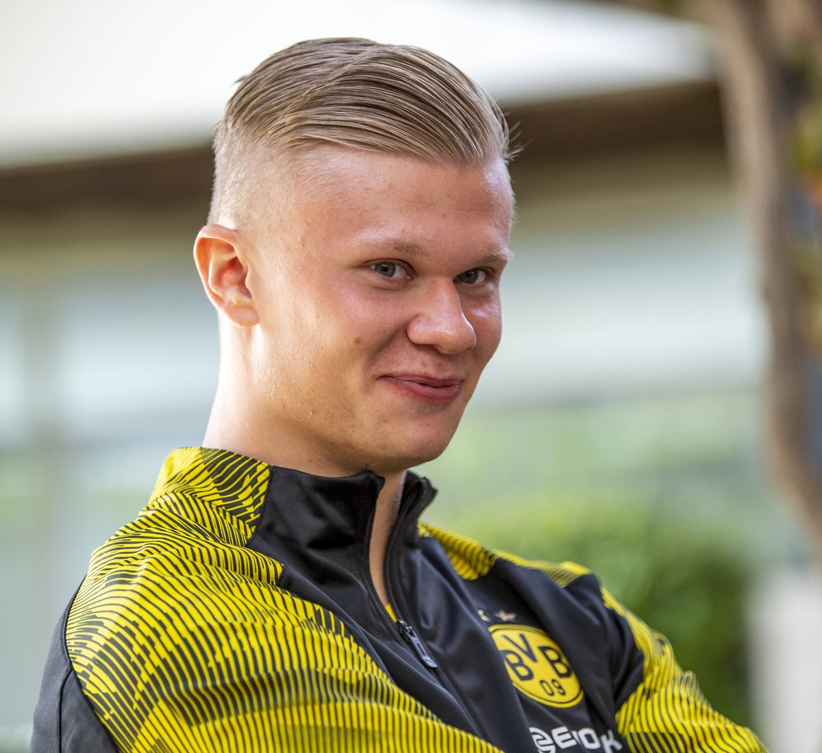 首开记录，欧纳希是本世纪首位西甲对皇马进球的摩洛哥球员（欧纳希先拔头筹，成本世纪西甲首位攻破皇马城池的摩洛哥球员）