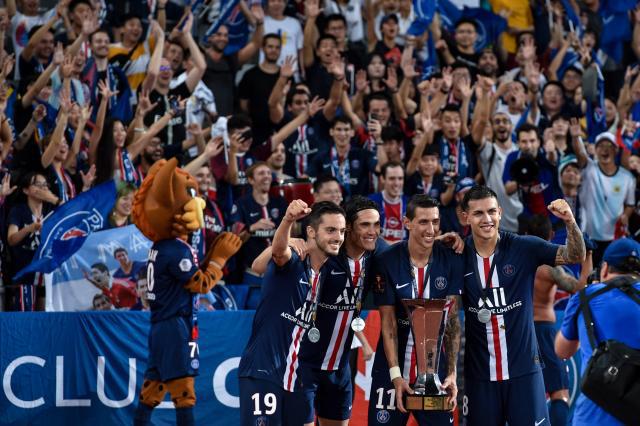 提出续约并再三挽留无果！官方：青岛海牛主帅李霄鹏离任（官方确认：续约与多次挽留未果，青岛海牛主帅李霄鹏离任）