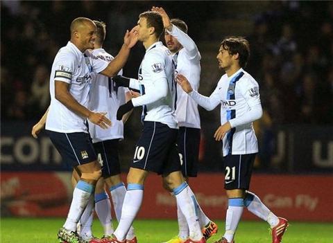 打入制胜球，达尼洛成历史首位两夺欧冠+两夺解放者杯的球员（达尼洛打进绝杀，史上首位欧冠与解放者杯均双冠的球员）