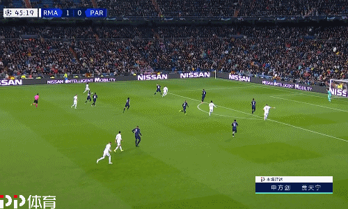 图片报：法兰克福队医私下为对手球员治疗，已被俱乐部开除